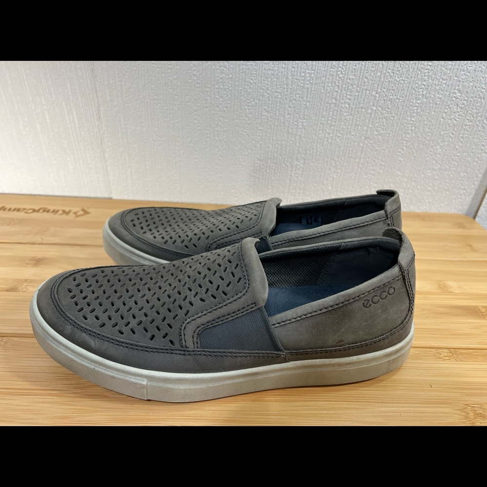MENS ECCO KYLE SLIP-ON- 40EU/ 7-7.5